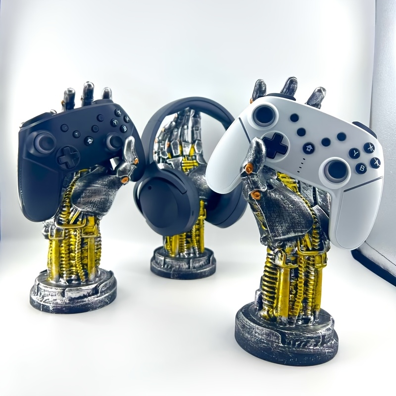 Sci-Fi Cyberpunk Mechanical Arm Statue with Controller & Headset Holder
