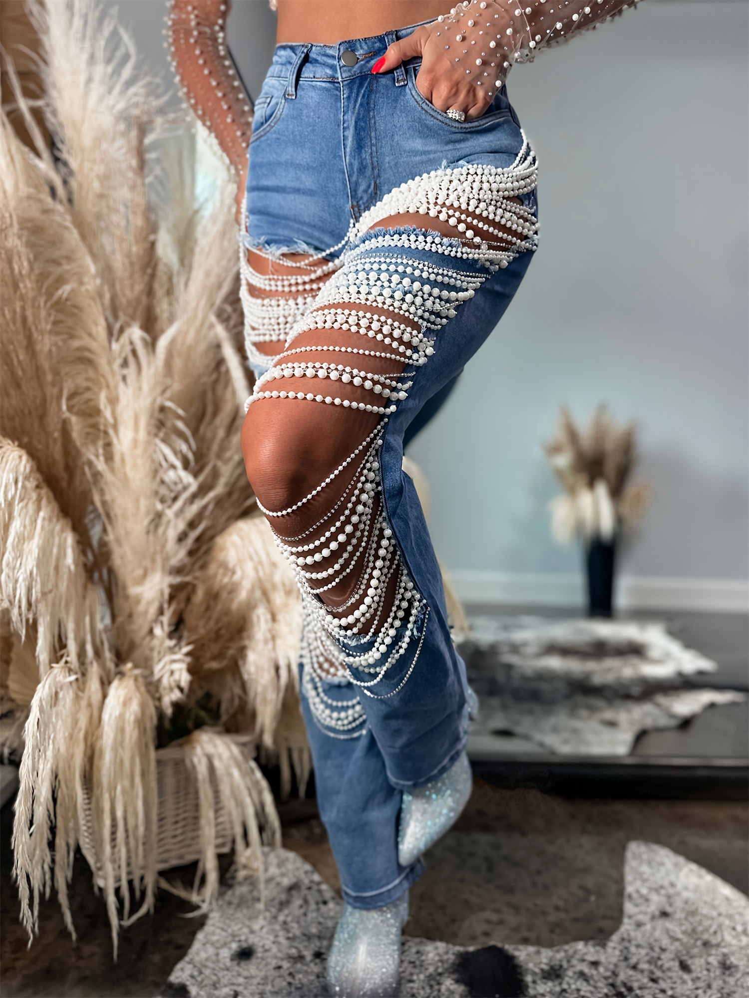 Pearl Chains Embellished Waist Straight Leg Ripped Jeans For Women,  Luxurious And Chic Style Denim Pants