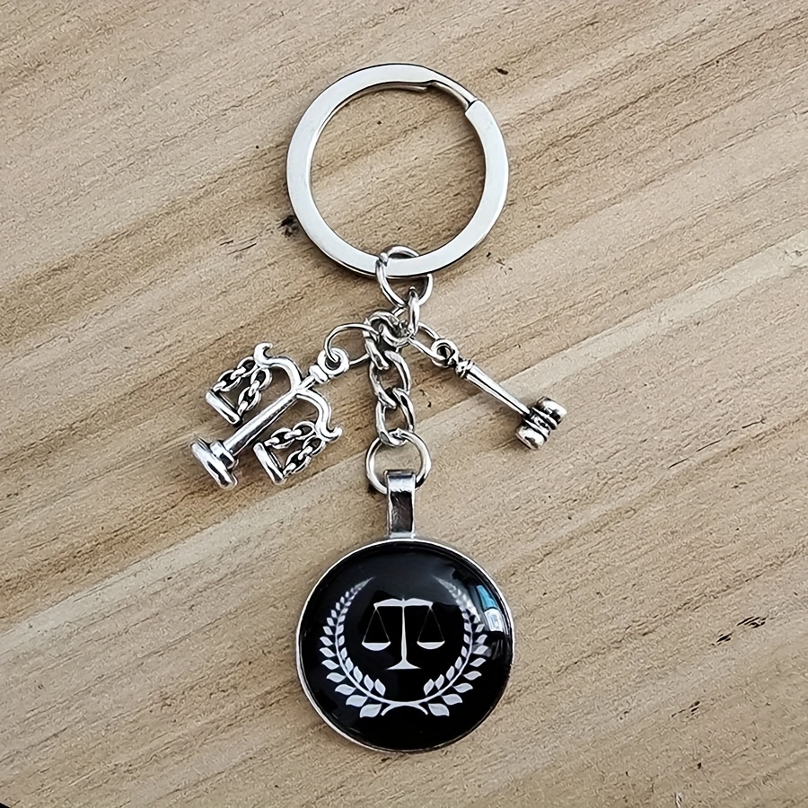 

Lawyer Keychain With Scales Of Justice, Charms - Zinc Alloy Preppy Style Law Student Graduation Gift, Keyring For Judge, , Legal Practitioner