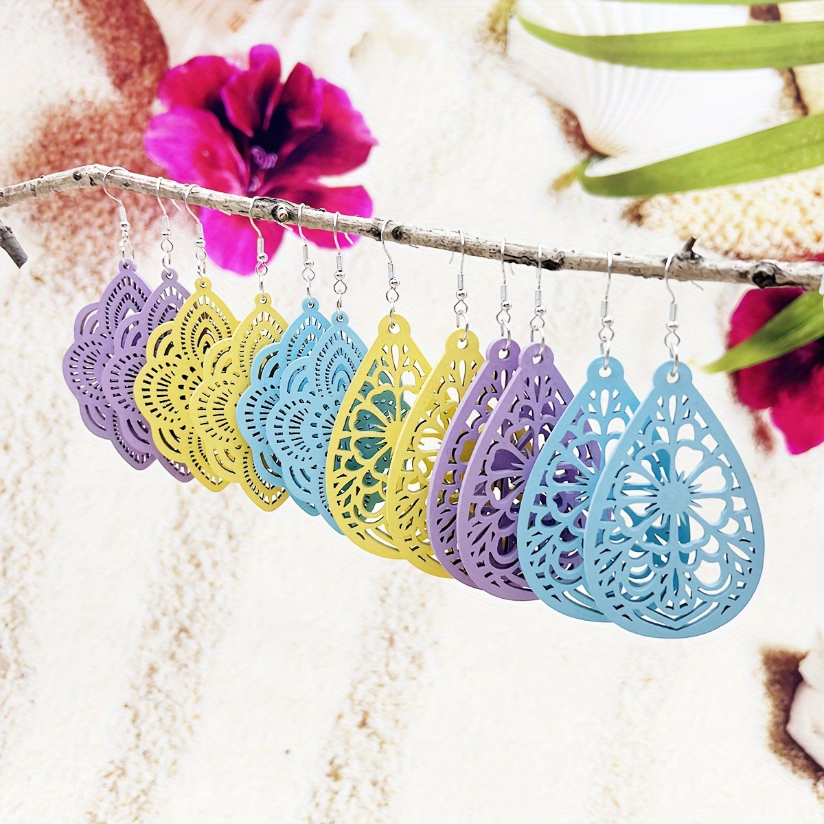 

6 Pairs/ Set Colorful Carved Flower Pattern Wooden Dangle Earrings Boho Vacation Style Holiday Earrings