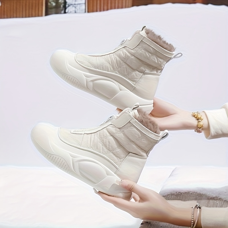 new fashionable versatile trendy short boots     low price outdoor warm winter high top casual ankle shoes Product details 5