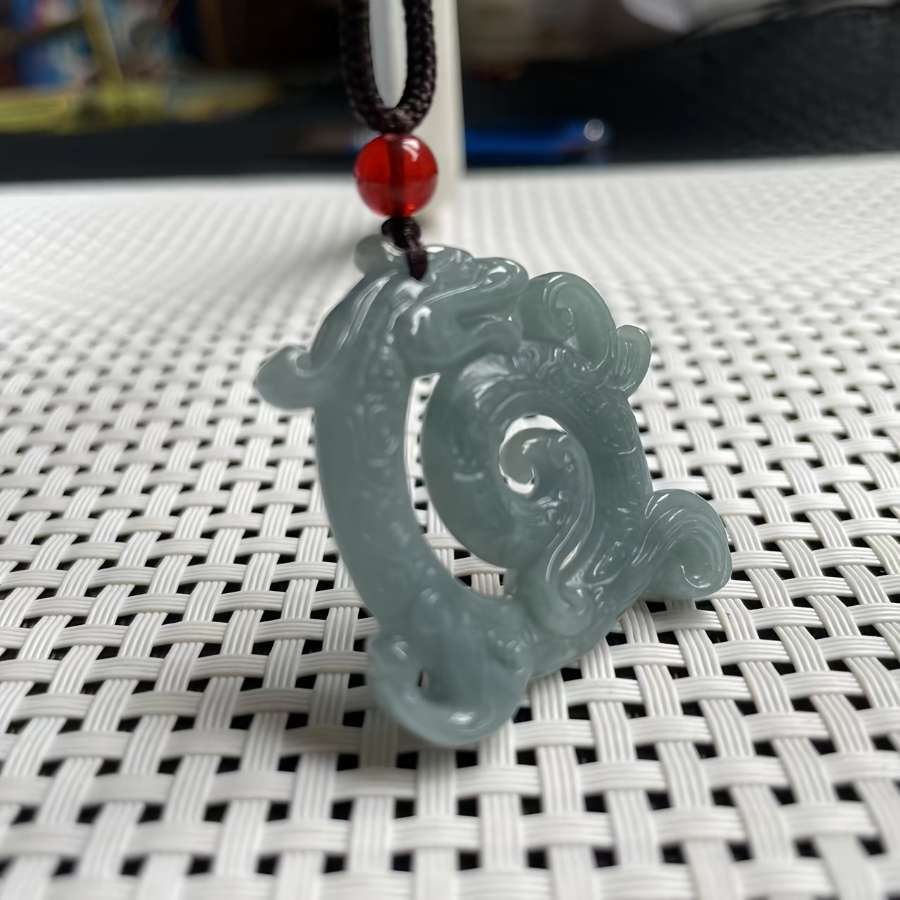 1pc 天然翡翠青水龙吊坠项链，优雅毛衣链，情侣礼物 - Temu Japan
