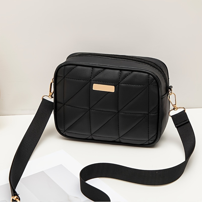 

Fashion Casual Quilted Crossbody Camera Bag With Shiny Sequin Detail, Solid Color Pu Material, Adjustable Shoulder Strap