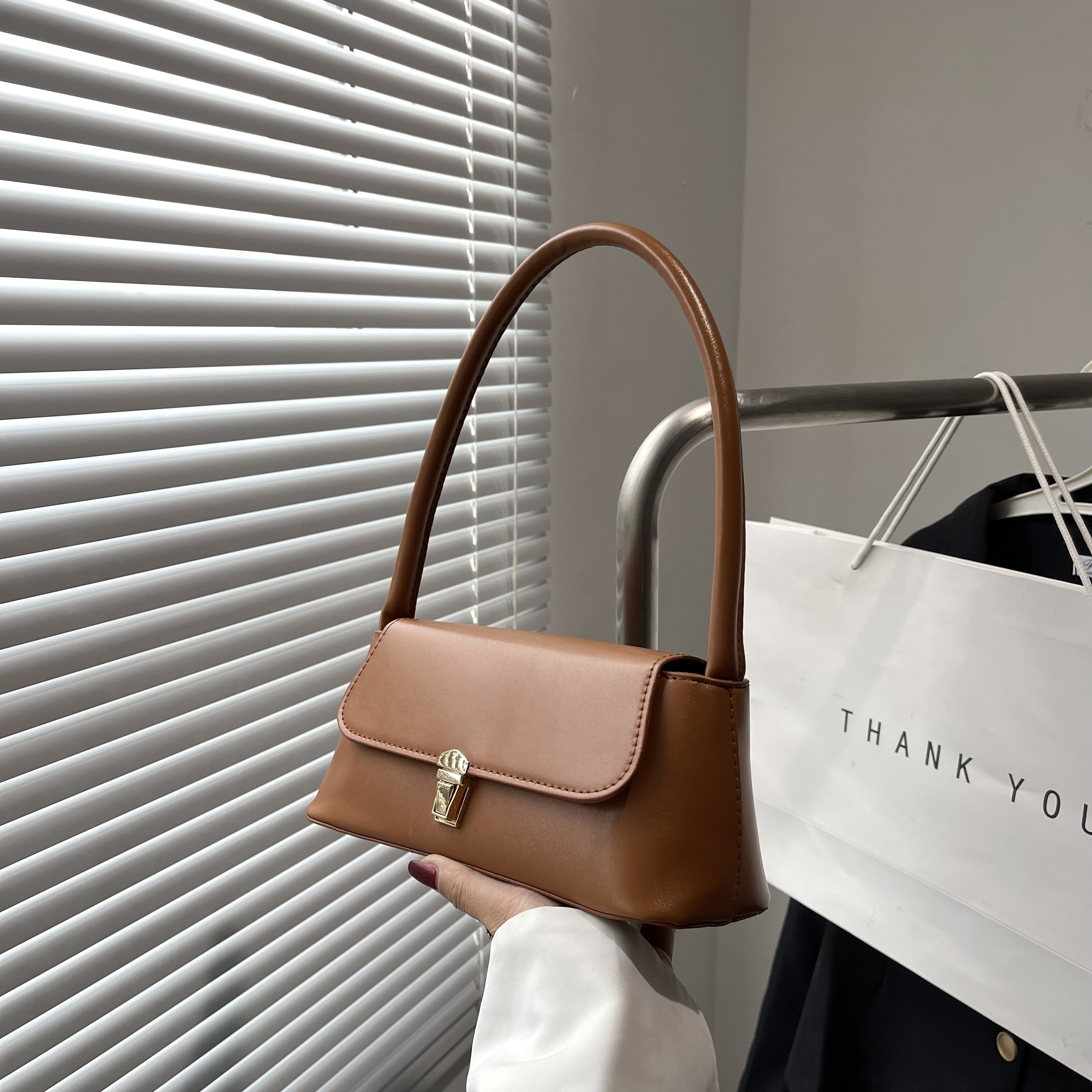 

Elegant Women's Fashion Handbag, Casual Pu Leather, Large Capacity Shoulder Tote, Chic Underarm Baguette Mini Bag