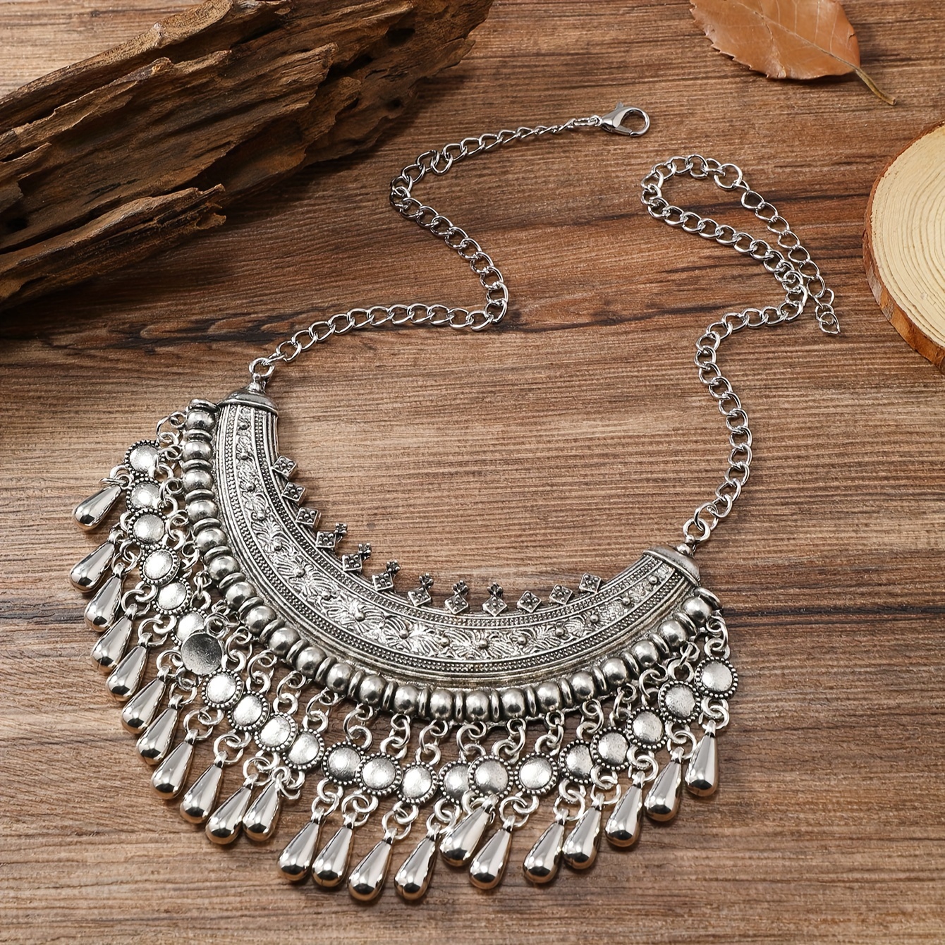 TEMU A Metal Retro Water Drop Tassel Necklace Middle Necklace Versatile Clothing Additions Suitable For Women' Wear Holiday Gift
