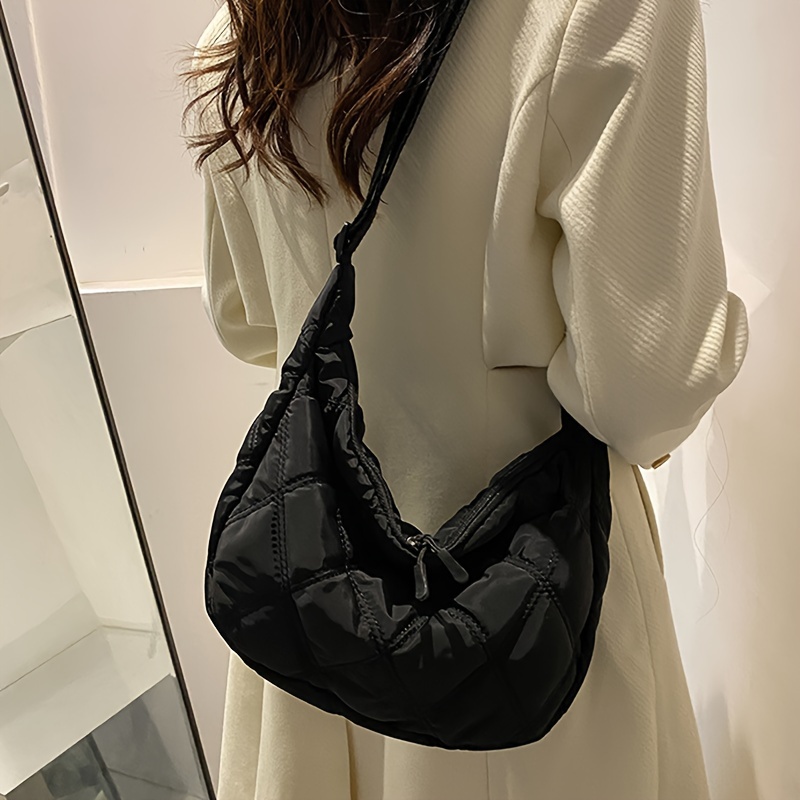 

Quilted Bag For - Spacious & Fashionable Shoulder Dumpling , Zip