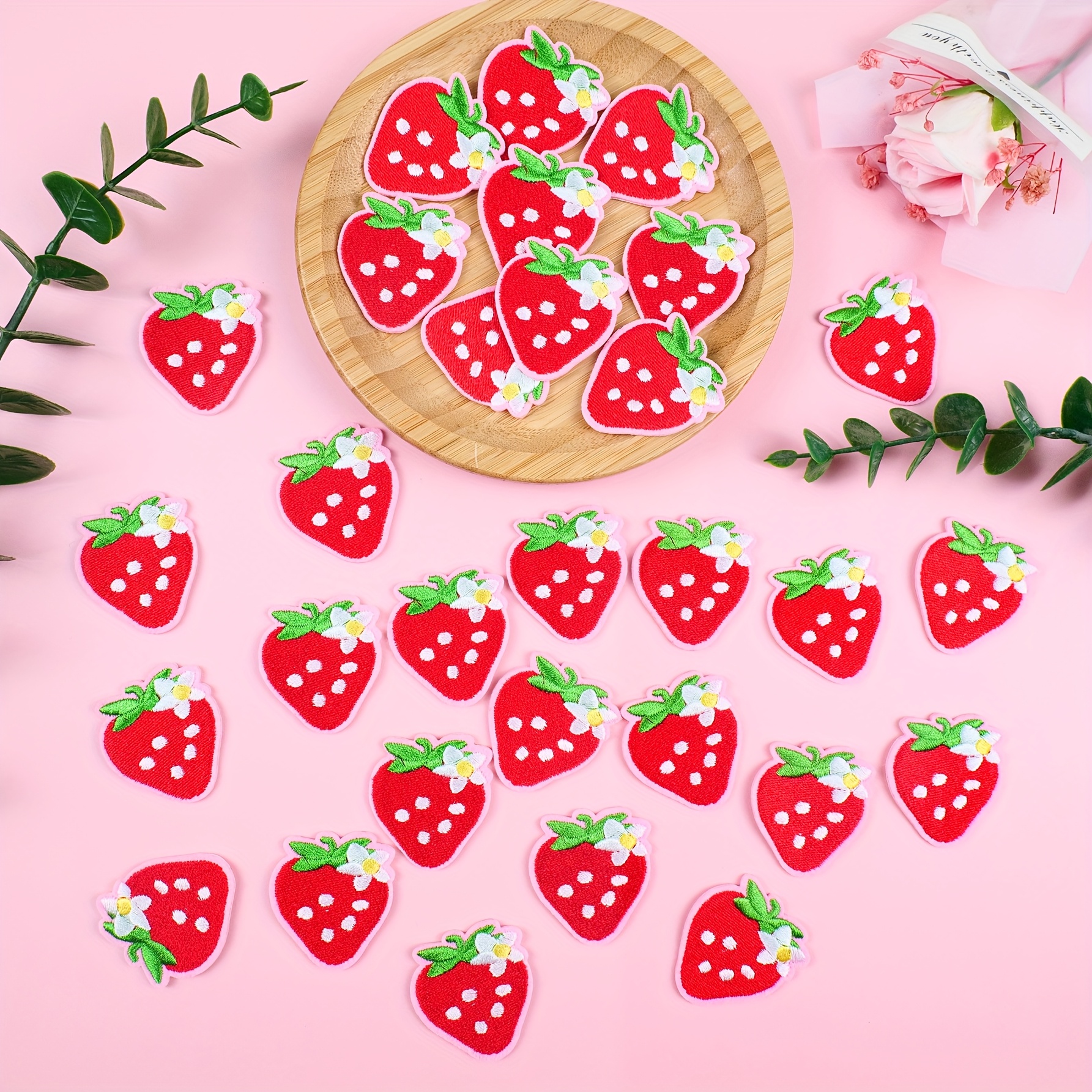 30pcs Strawberry Pattern Embroidered Patches, Vibrant Mixed Colors, Durable Fabric Suitable For Clothing, Jackets, T-shirts, Backpacks, Socks, And Jeans