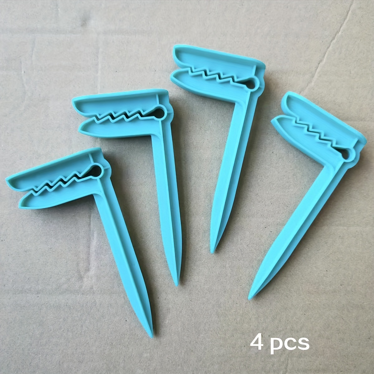 TEMU 4pcs Outdoor Beach Tent Stakes, Picnic Mat Fixing Nails, Hold Towels And Sheets For Camping And Beach Trips, 3 Colors , Clothes Pins