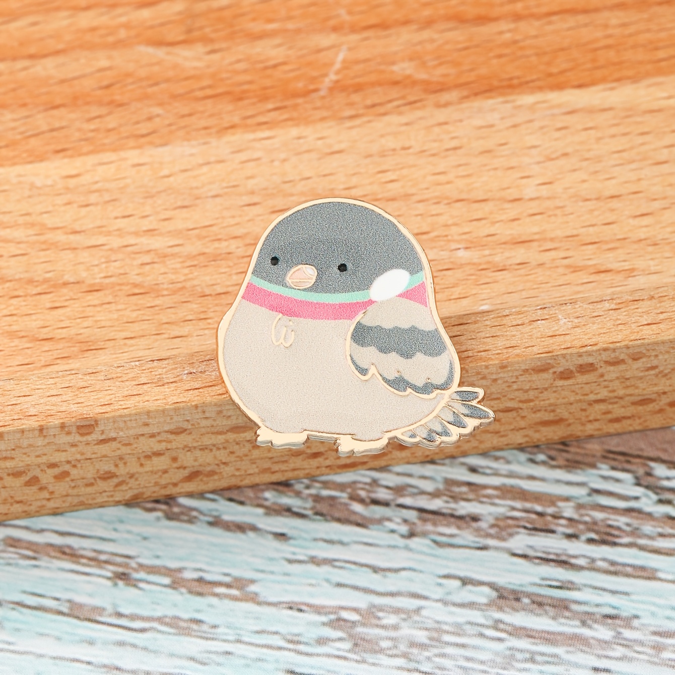 Pigeon Enamel Brooch Pin Fashion Decorative Brooches Ornaments Lapel Bag Badges Jewelry Gifts