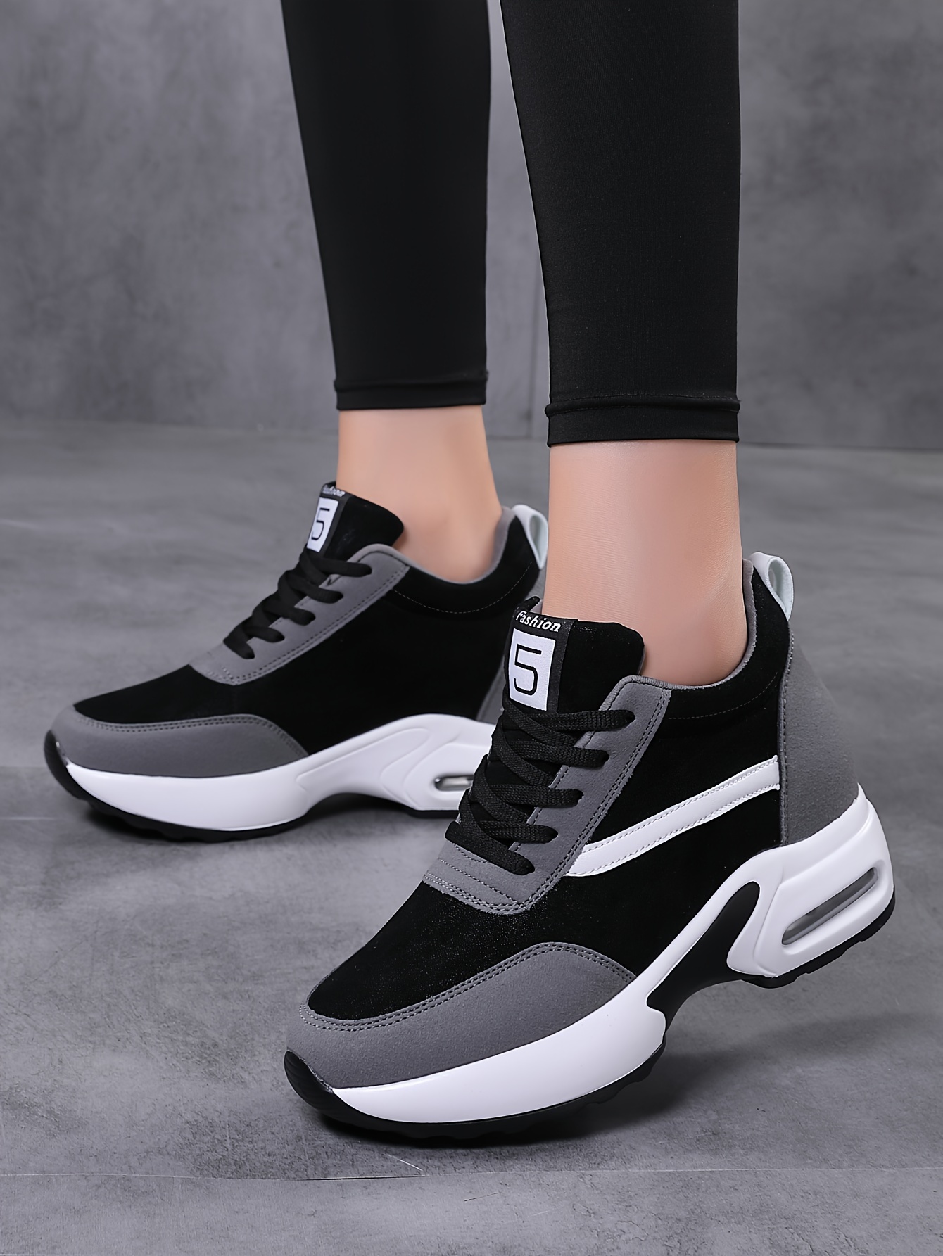 Zapatillas de plataforma gruesa para mujer - Zapatos con plataforma gruesa, plantilla acolchada y soporte para el arco, suela exterior de cubierta sintética antideslizante - Zapatos diarios y formales para todas las estaciones - Color negro/gris/blanco - Calzado casual antideslizante, zapatillas para mujer, calzado versátil, diseño de zapatos elegante, forro de tela transpirable, calzado de tracción duradera, ropa de oficina, calzado elegante, ajuste cómodo, calzado de soporte, estilo de vida