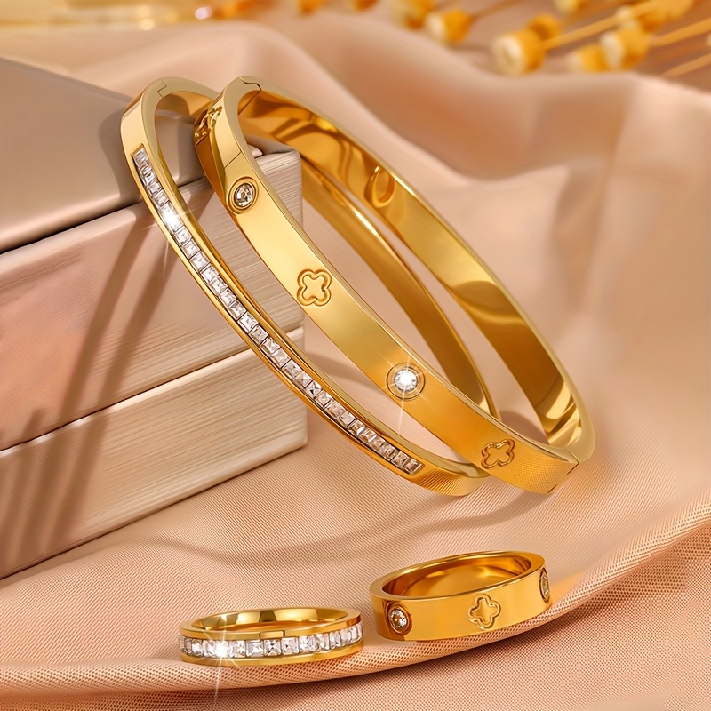4pcs Lightly Luxurious Daily Stainless Steel Bracelet Set