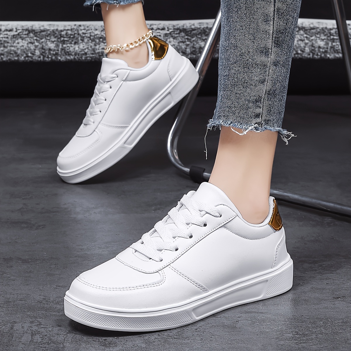 Fashionable White Shoes Trendy White Sneakers For Boys Autumn 2021