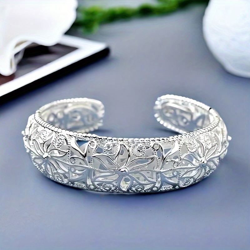 

Elegant Adjustable 925 Sterling Silver Cuff Bracelet - Intricate , Gift For Her, Lightweight 1.12oz - Ideal For Parties & , Foot, Opening, Mother