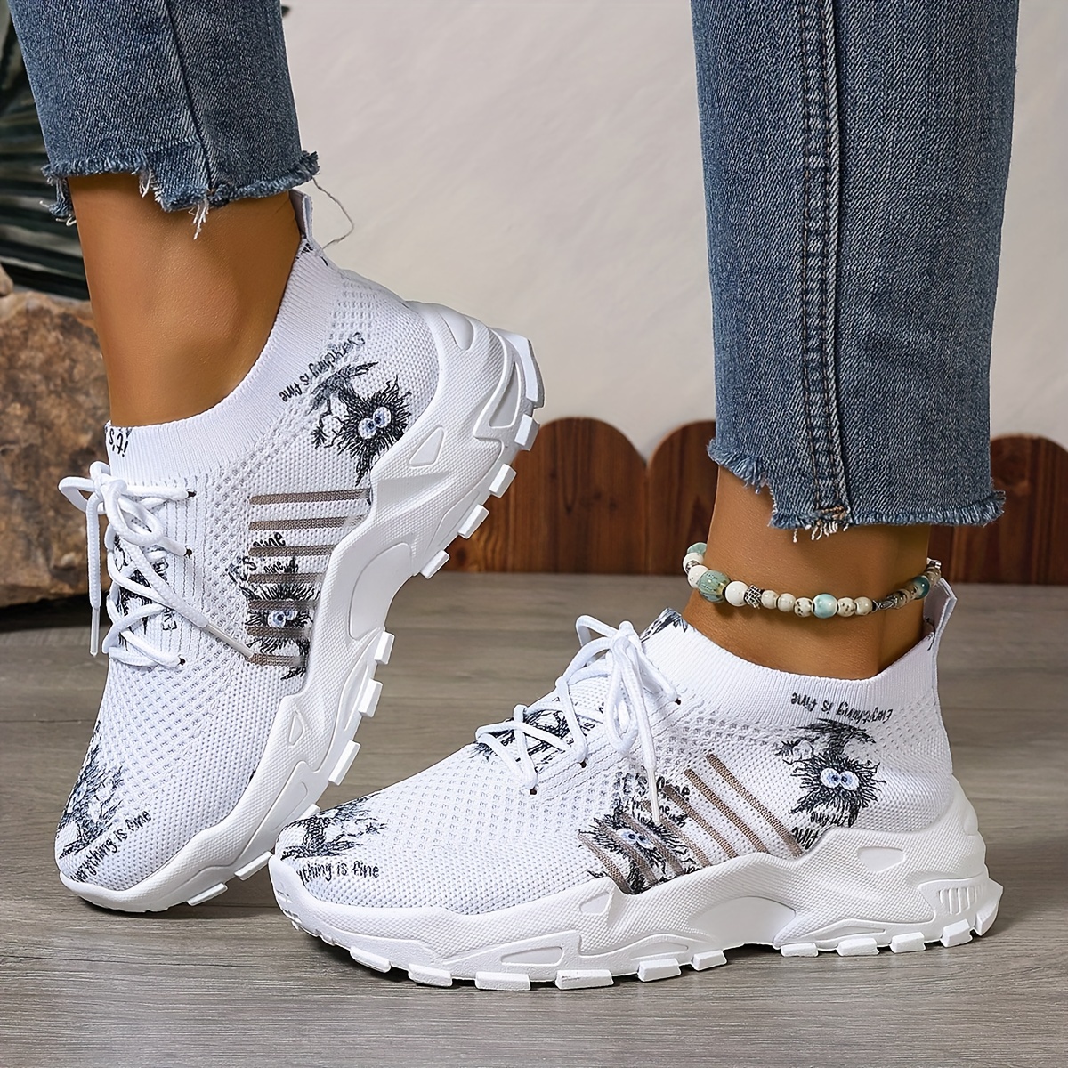 Image of Women's Cartoon Print Mesh Lace-up Athletic Shoes, Flight Woven Breathable Lightweight Outdoor Running Shoes, Fashionable Comfortable Platform Casual Shoes, Women Shoes, Sneakers