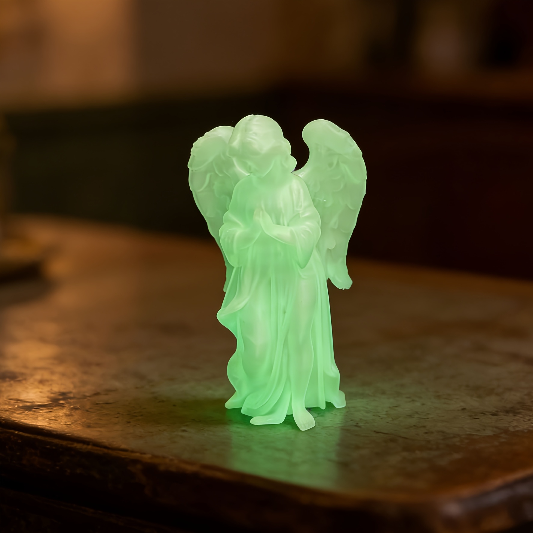 Luminous Praying Statue - A Nighttime Guardian, A Collectible For Lovers Of Aesthetics With A Fully Feel. Used As A Desktop Decoration, Bedside Ornament, Or Gift. Suitable For Valentine's