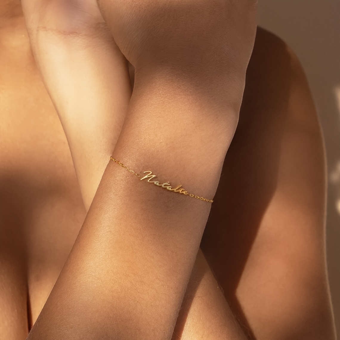 E-shop Individuelles Exquisites Namensarmband, Personalisiertes Minimalistisches Mode-Namensarmband, Edelstahl Charm-Armband, Beliebter Damenschmuck,