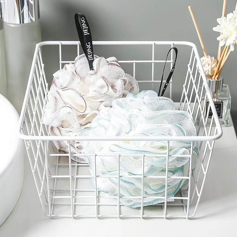 2pcs Randomly Colored Bath Balls with Scrubbing Towels