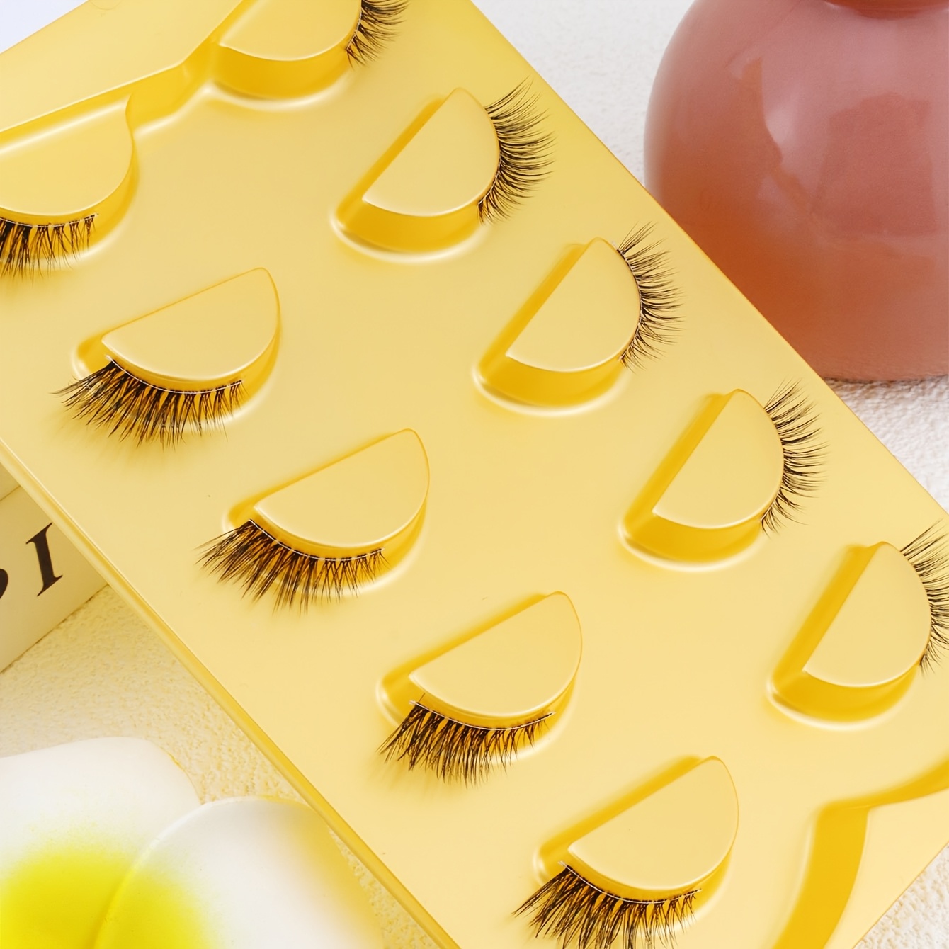 TEMU 5 Pairs Of Cat Eye Natural Half-eye False Eyelashes With Transparent Invisible Light Makeup For Beginners, Lightweight And Comfortable Party Matching Beauty False Lashes