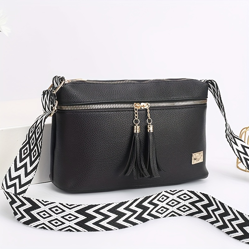 Image of Solid-color Casual Tassel Shoulder Bag, Women's Faux Leather Large-capacity Crossbody Bag, Fashionable All-match Square Bag