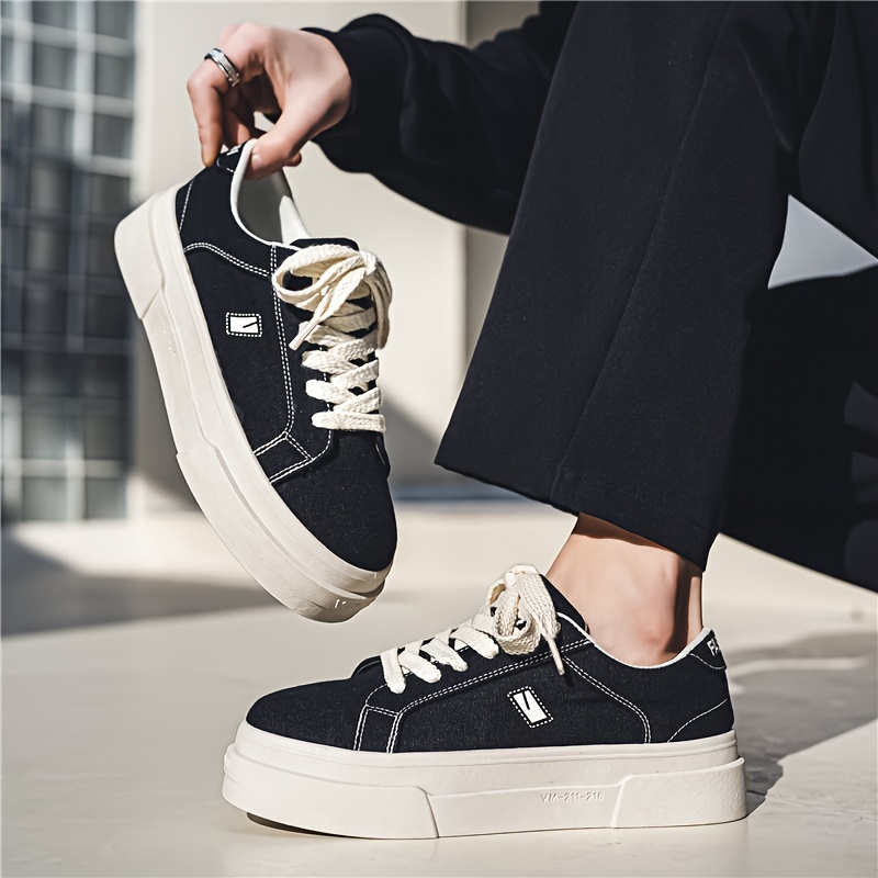 

Men's Solid Low Top Skate Shoes, Comfy Non Slip Lace Up Casual Sneakers For Men's Outdoor Activities