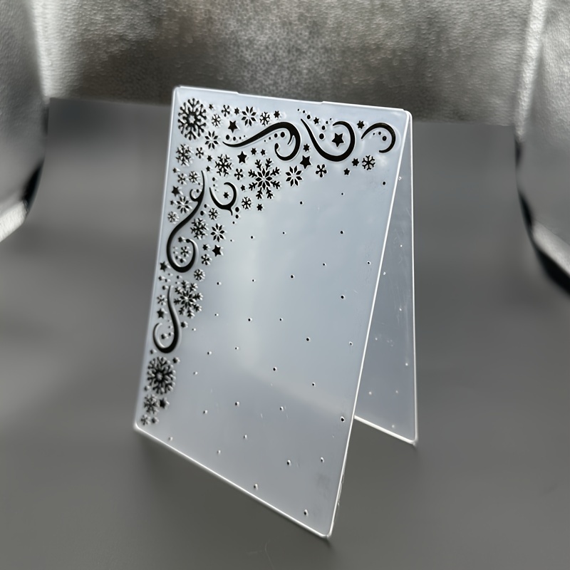 Image of Plastic Embossing Template With Christmas-themed Snowflake Border Patterns - 3d Embossed Card, Perfect For Occasions And For Making Cards, Scrapbooks, Gift Tags, And More