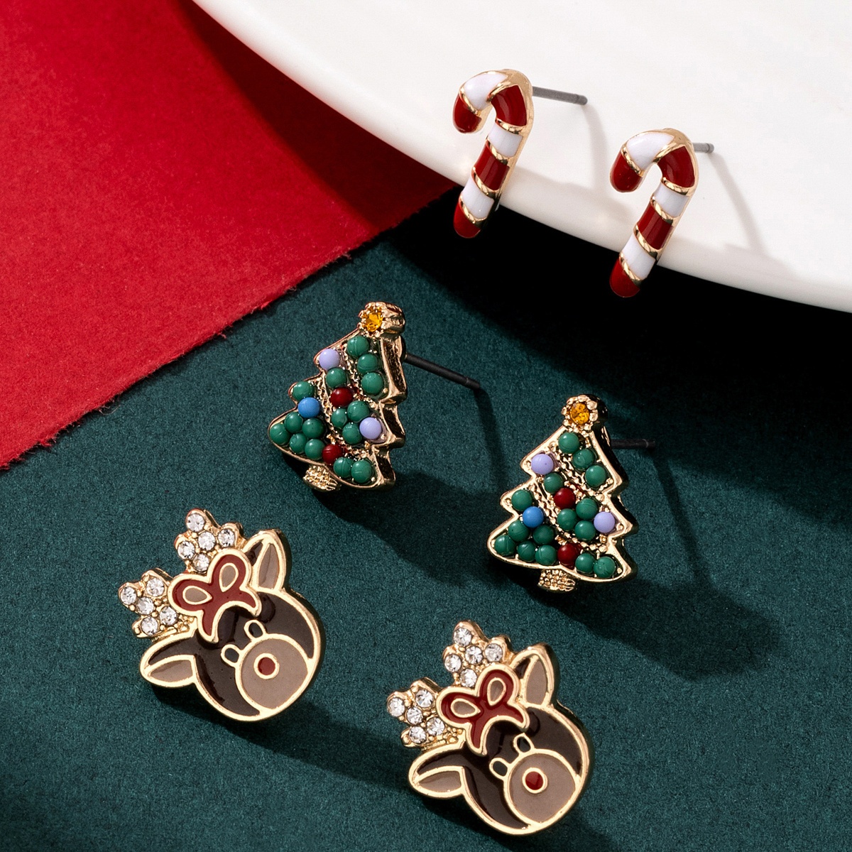 TEMU 3 de aretes de botón de reno navideño, árbol de Navidad y Para Caminar de caramelo para Navidad