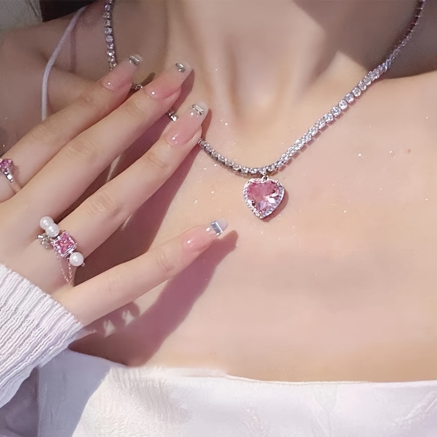 TEMU Fashionable Women's Necklace, Y2k Necklace, Pink Heart Cubic Synthetic Zirconia Necklace, Cute And Sexy Women's Collarbone Chain, Necklace,