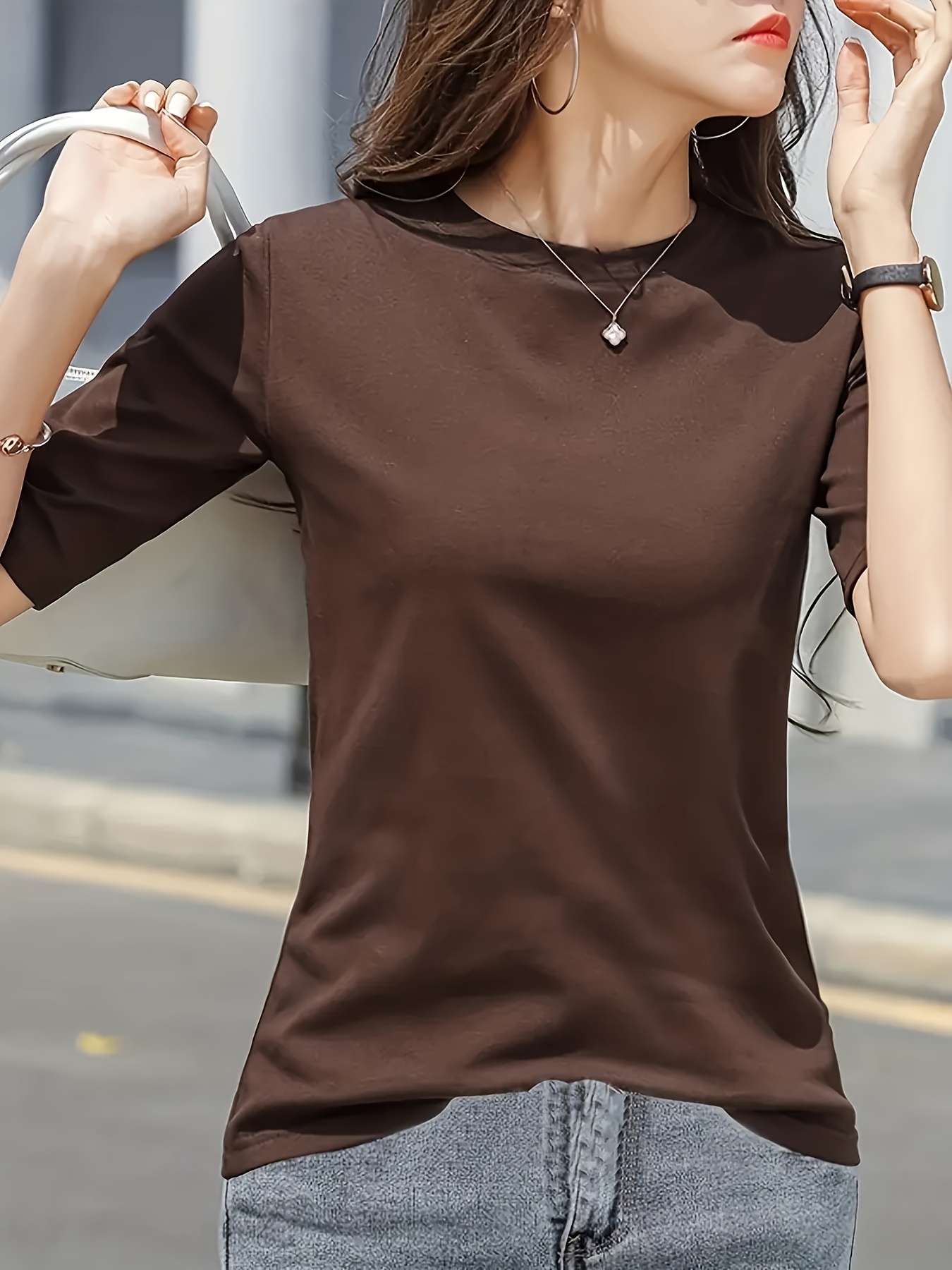 Women's Stretchy Slim-Fit Mid-Sleeve T-Shirt - Lightweight Round Neck Casual Top, Solid Color All-Season Layering Essential, Machine Washable, Versatile Clothing, Sensual Fit Tee, Easycare Material