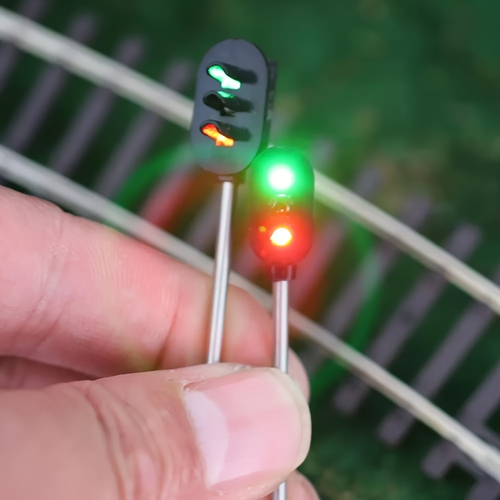 10 adet 12V LED Kırmızı ve Yeşil Işıklar, Kum Havuzu İnşaat Malzemeleri, Simülasyon Sinyal Işığı Modeli, Trafik Gösterge Işığı, Oyuncak Süs