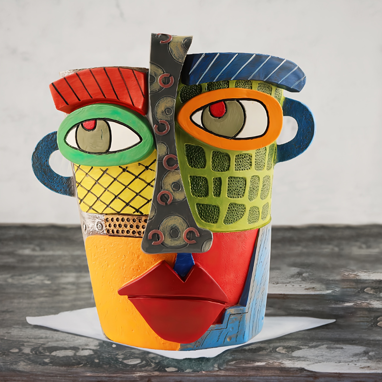 

Abstract Face Planter, Unique Resin Flower Pot, Irregular Shape, Colorful Artistic Indoor And Outdoor Plant Container For Home Decor