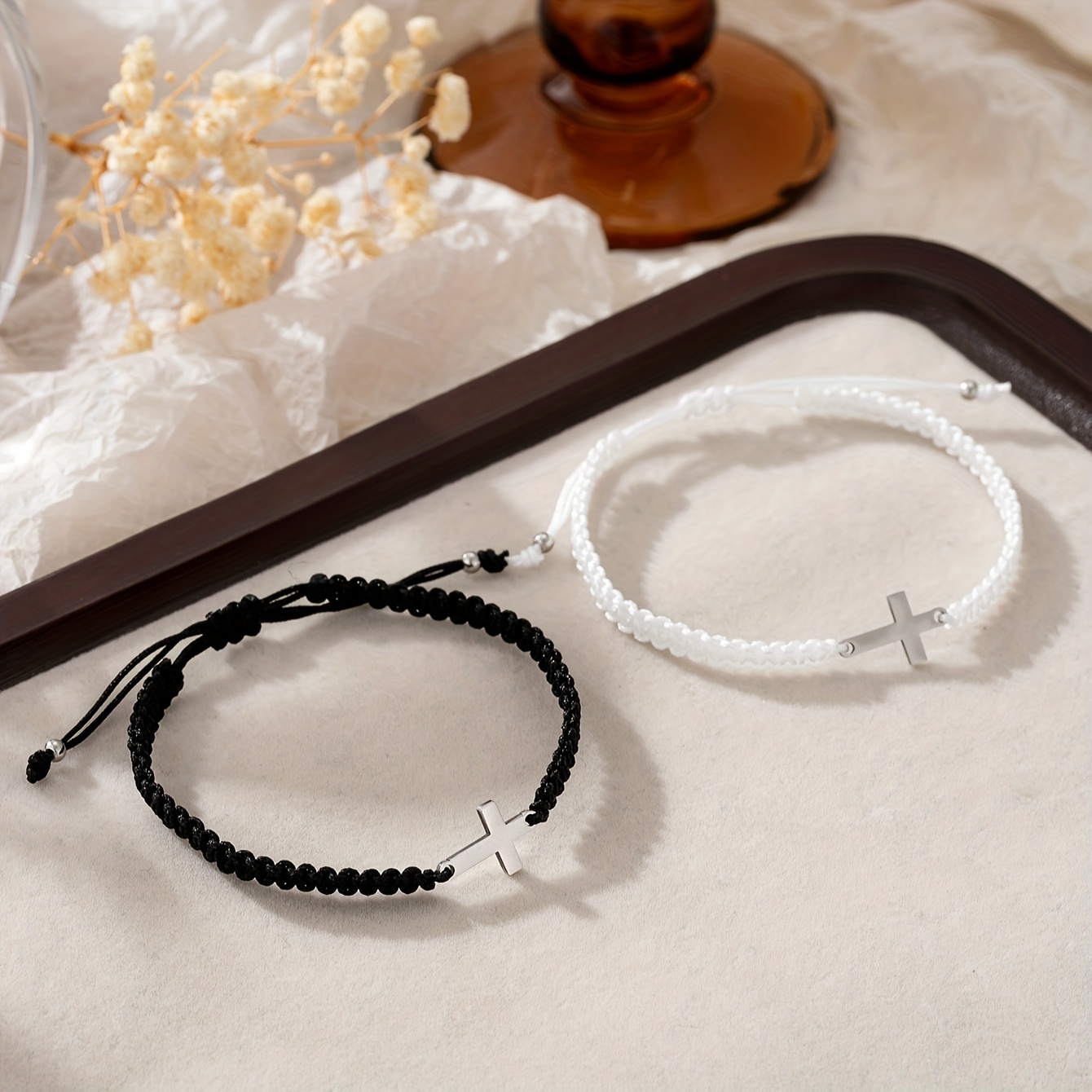 A Set Of 2 Women's Stylish Bracelets, Featuring A Easy Handmade Woven Cross Design, Adjustable For Couples Or , Suitable For Parties And Everyday Wear
