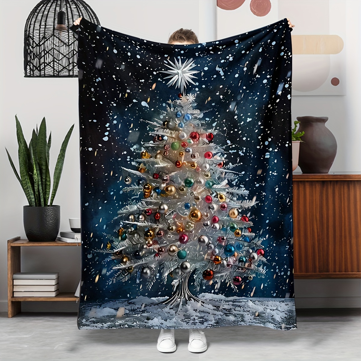 

Cozy Christmas Tree Throw Blanket - Perfect Gift For , Soft Flannel, Comfort For Couch, Bed, Office Nap - Machine Washable