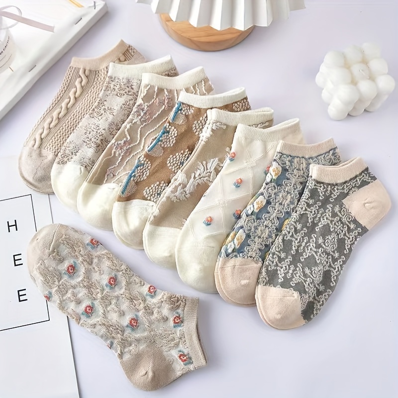 

9 Pairs 3d Embossed Retro Shallow Mouth Socks, Comfy & Breathable Short Tube Socks, Women's Stockings & Hosiery