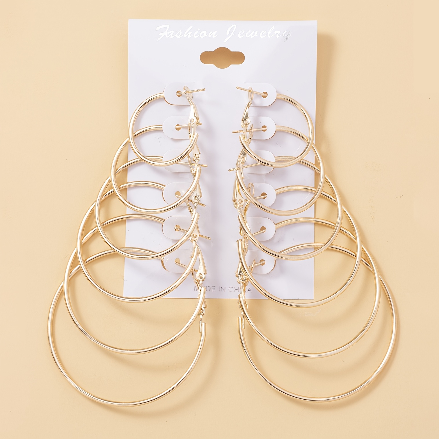 Image of A Set Of 12pcs Golden Women's Large Earrings, Fashionable, Elegant, Cute, And Simple, Suitable As Holiday Gifts Or For Daily Wear