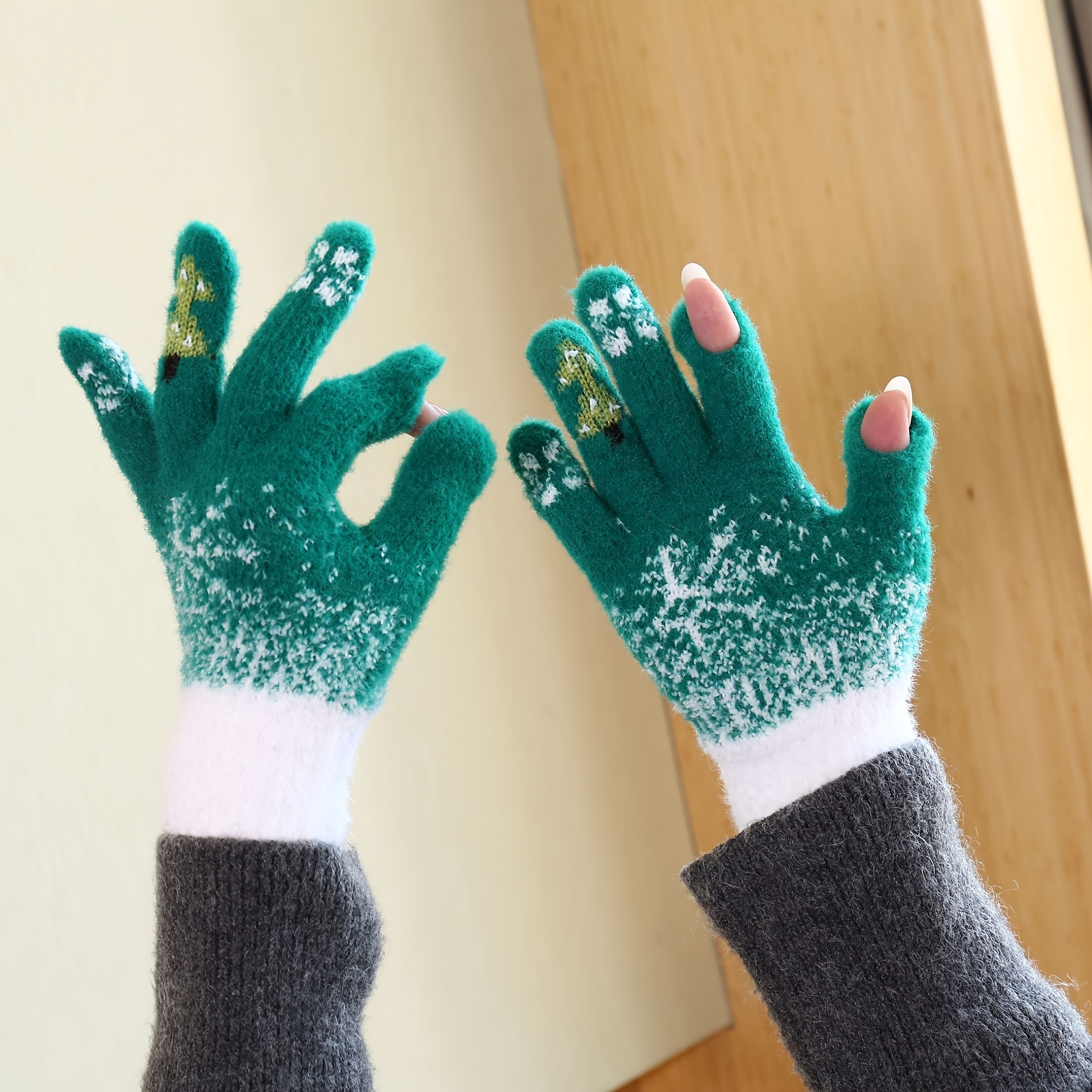 4 Pairs Winter Knit Mittens - Snowflake Pattern With Faux Sherpa Lining For Women & Men