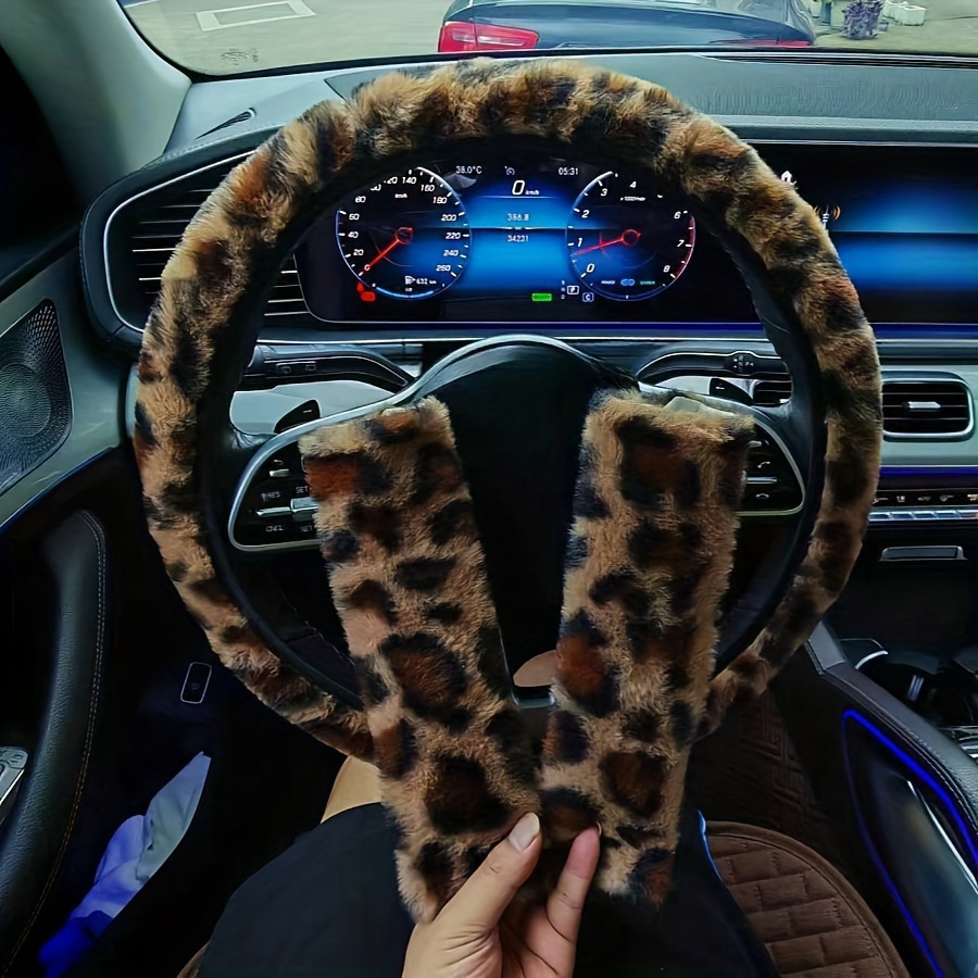 

Classic Leopard Print Plush Steering Wheel Cover Set - 3 Piece, Universal Fit For D-shaped And Round Steering Wheels, Winter Comfort, Slip-on Installation, Vehicle Safety Belt Shoulder Pad Included