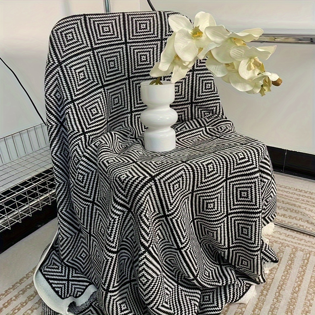 

Blanket - , & For , Bed, , And - , Hypoallergenic Polyester