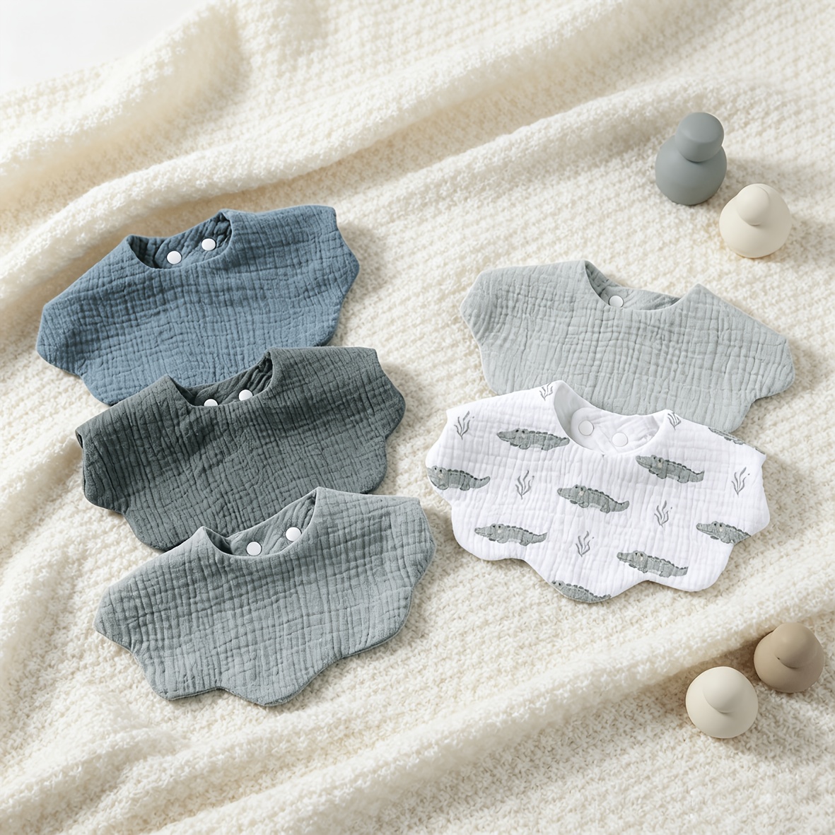 Image of 5-pack Children's Pure Cotton Drool Bibs For Boys And Girls, Alligator Print Gradient Color Bibs, Simple And Versatile Drool Cloths