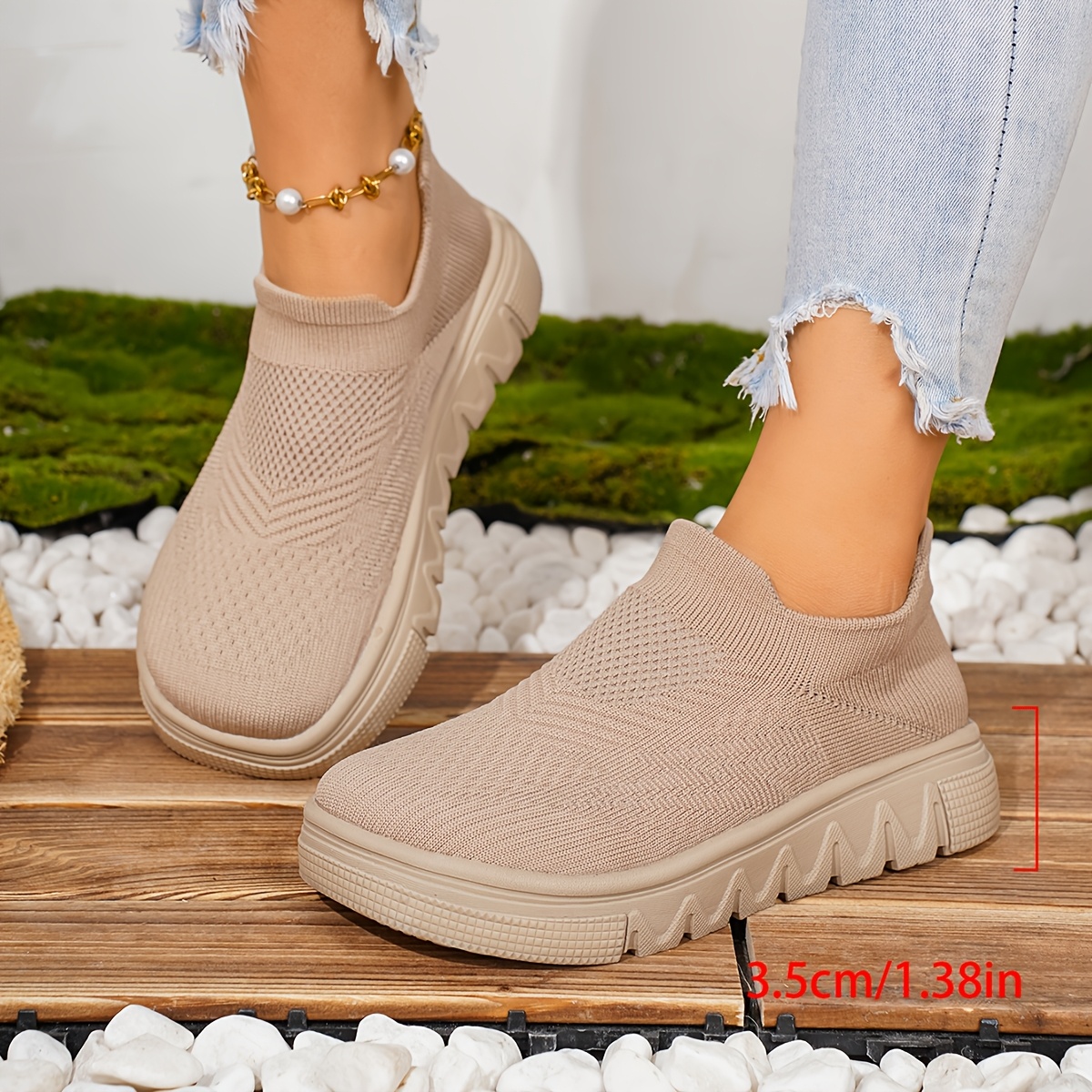 Wide Platform Walking Shoes for Casual Use