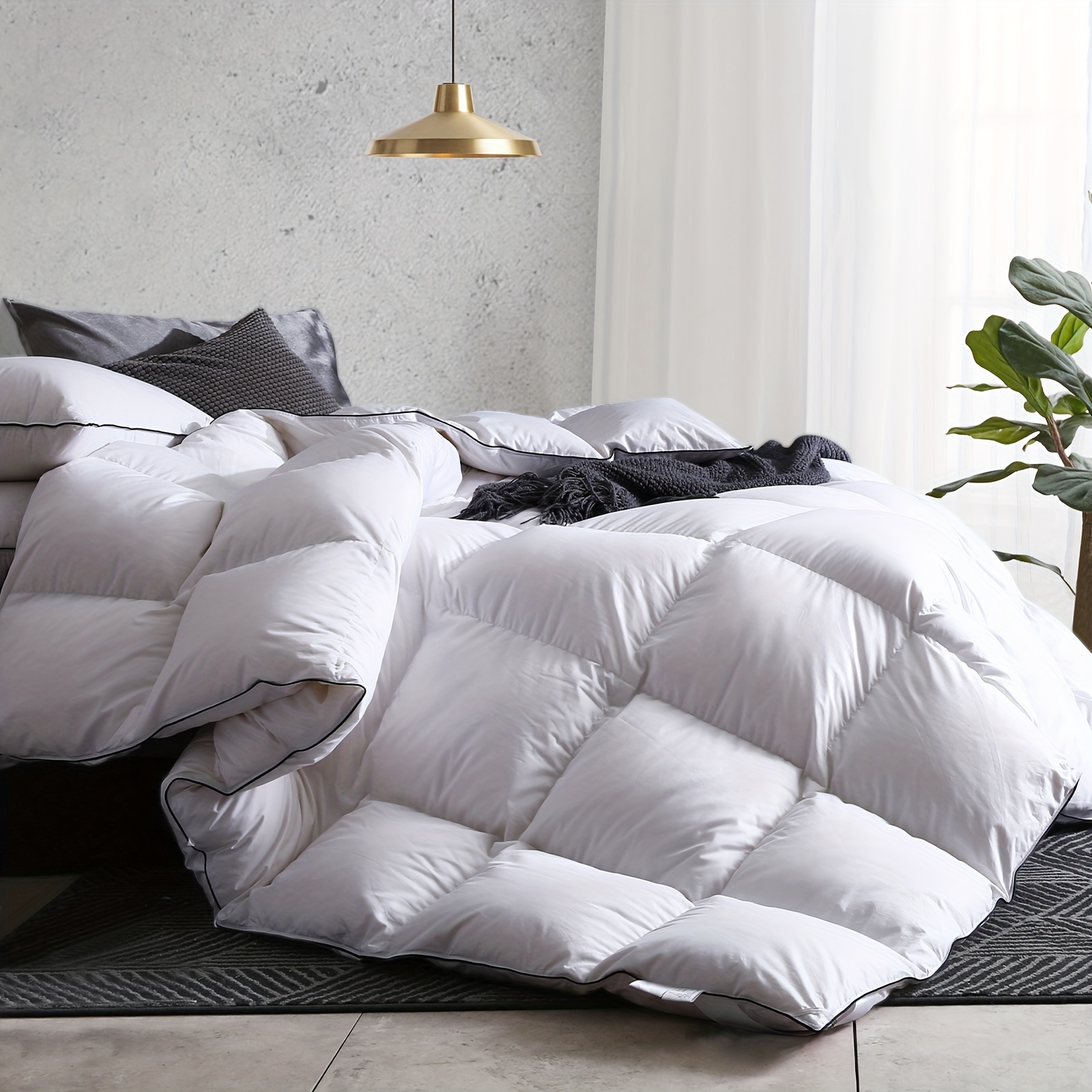 Image of 1pc Down Duvet With Soft 100% Shell, And Extra Heavyweight For Cold Weather, Fluffy Down Duvet With 8 Corner Tabs, Cozy And Comfortable Blanket (white, 135x200cm/ 155x220cm/ 200x200cm/ 220x240cm)