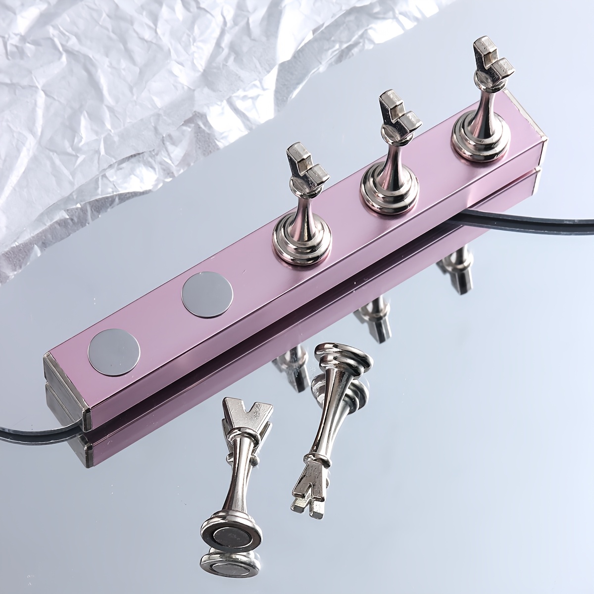 Magnetic Chess Nail Stand Set for Manicure Training