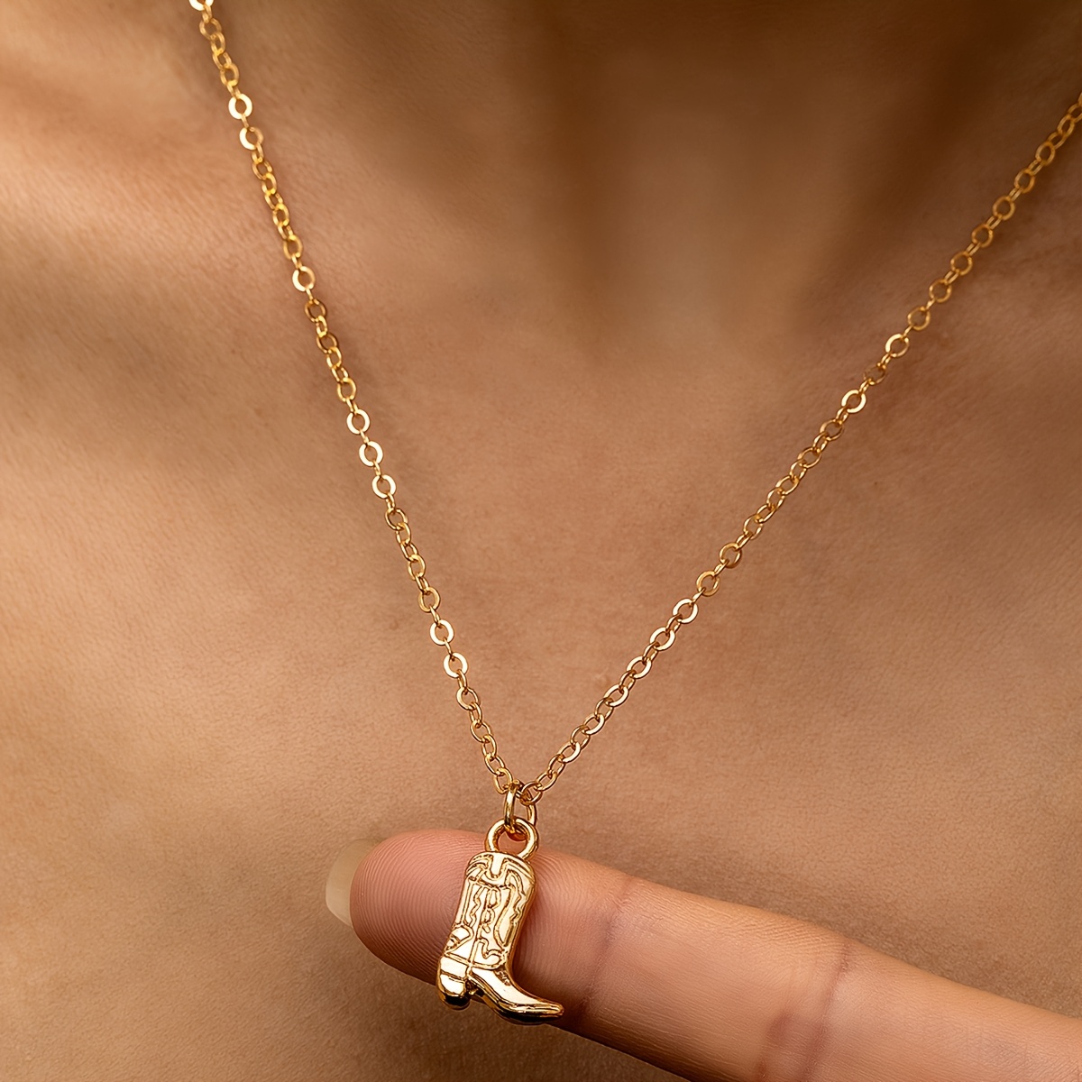 Image of A Unisex Necklace Featuring A Western Retro-style Cowboy Boot Pendant, Perfect For Parties, Music Festivals, And Everyday Wear With A Unique Hip-hop Flair