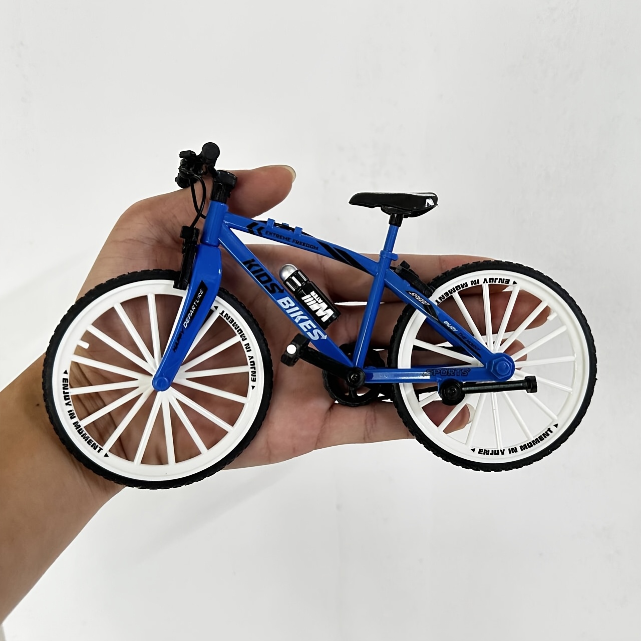 Youth DIY Mountain Bike Model Controllable Pedal Action, Mini Downhill  Racing Bicycle Decoration with White Accents in Lemon Green, Durable Plastic