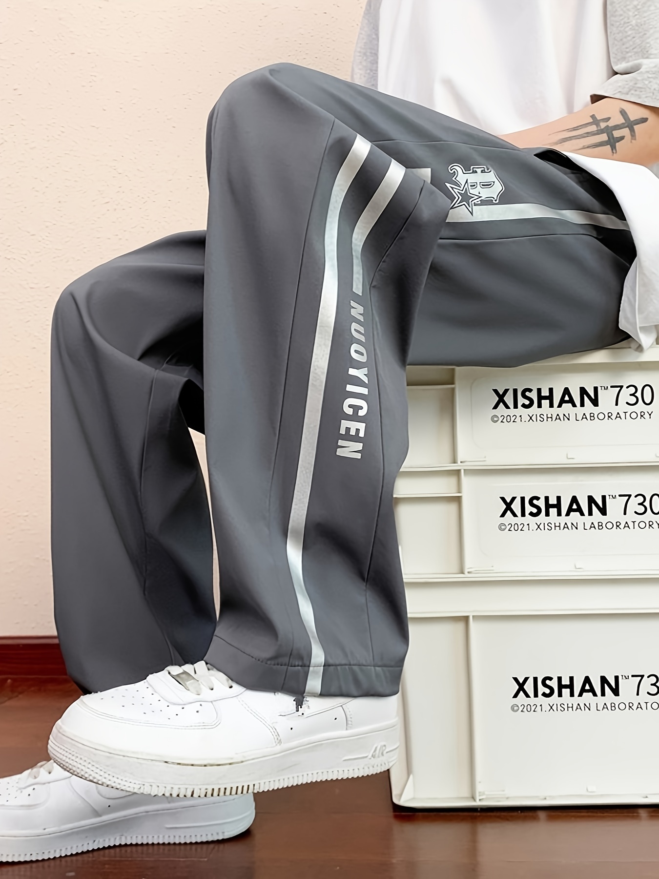 Men Letter Graphic Sports Pants  Sports track pants, Track pants