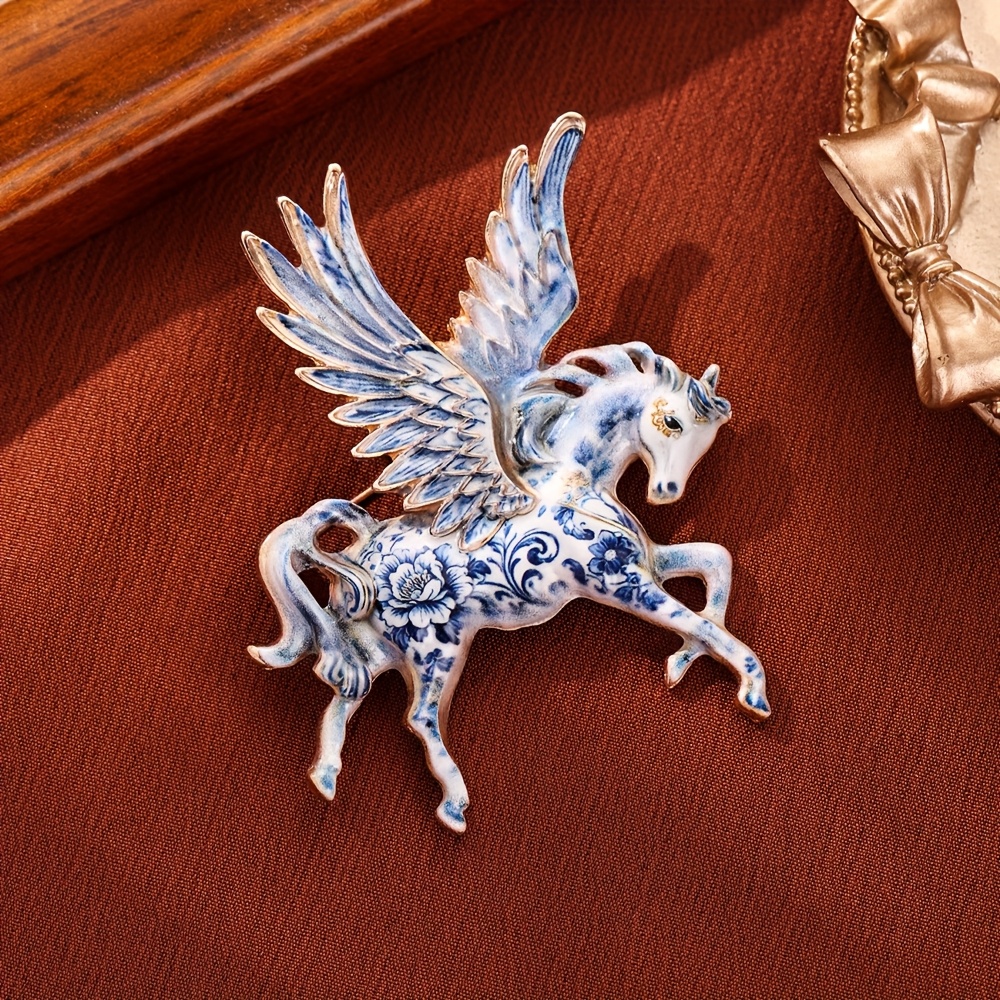 E-shop Brosche mit mythischem Pegasus im europäischen amerikanischen Stil – Drei Farben erhältlich, Brosche, ätherischer 3D-Effekt, Tier-Pegasus mit