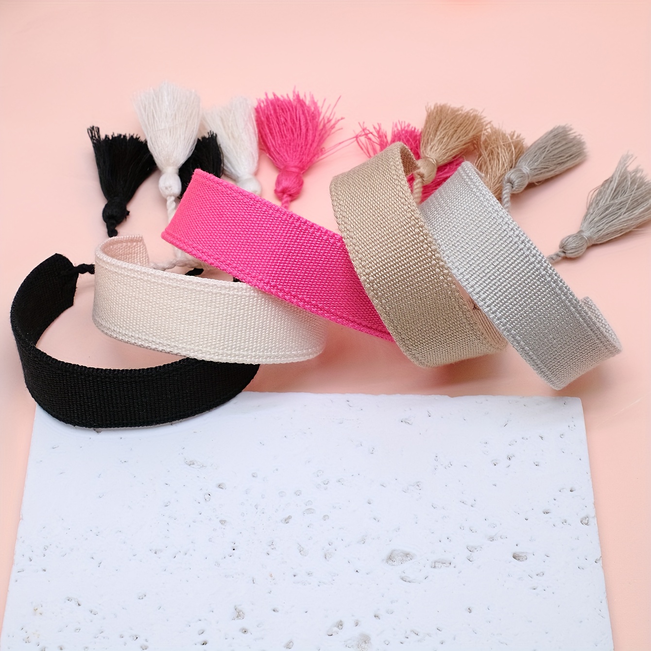 E-shop 5er-Set Vintage handgeflochtene Freundschaftsarmbänder, geeignet für Partys, Reisen, Aktivitäten, Cheerleading, zum Tragen mit guten Freunden,