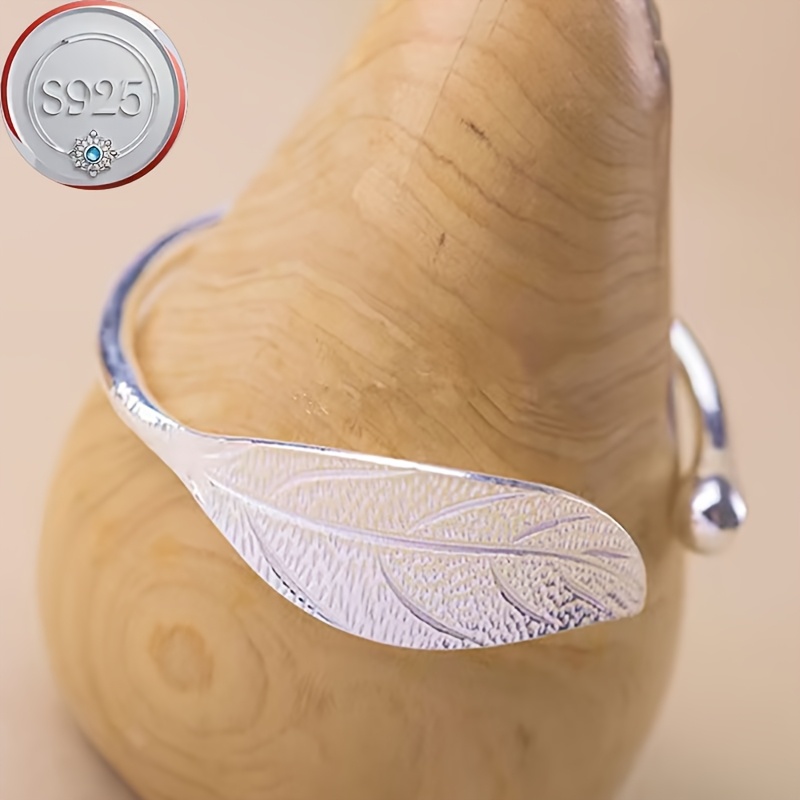 Leaf Shaped 925 Silver Bracelet for Women - Fashionable and Open