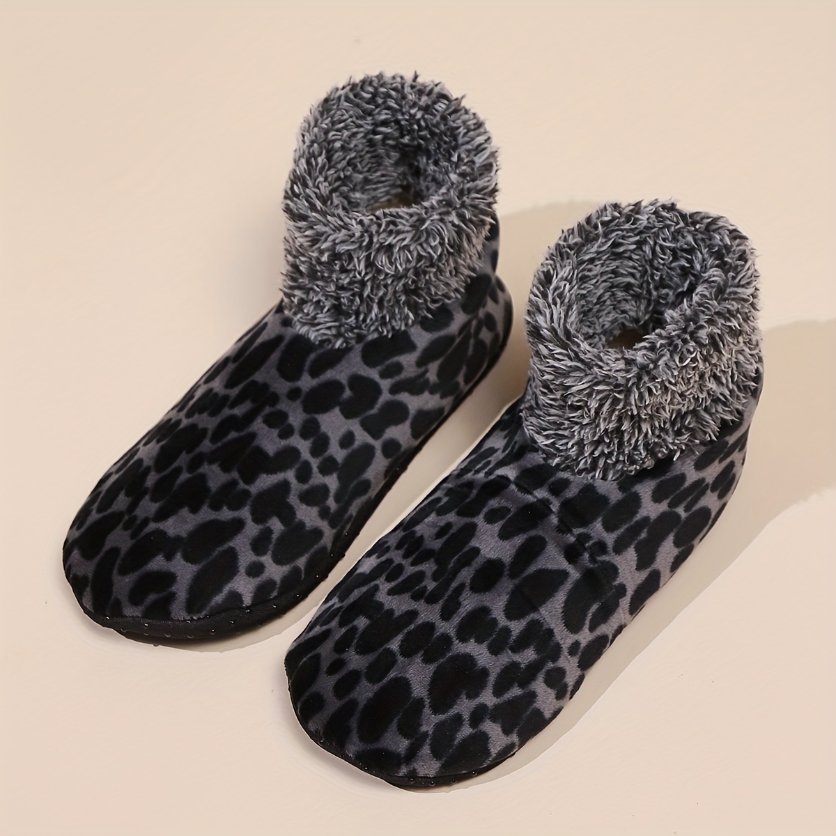 

Leopard Print Floor Socks, Non-slip Warm Thickened Indoor Floor Socks For Autumn & Winter, Women's Stockings & Hosiery