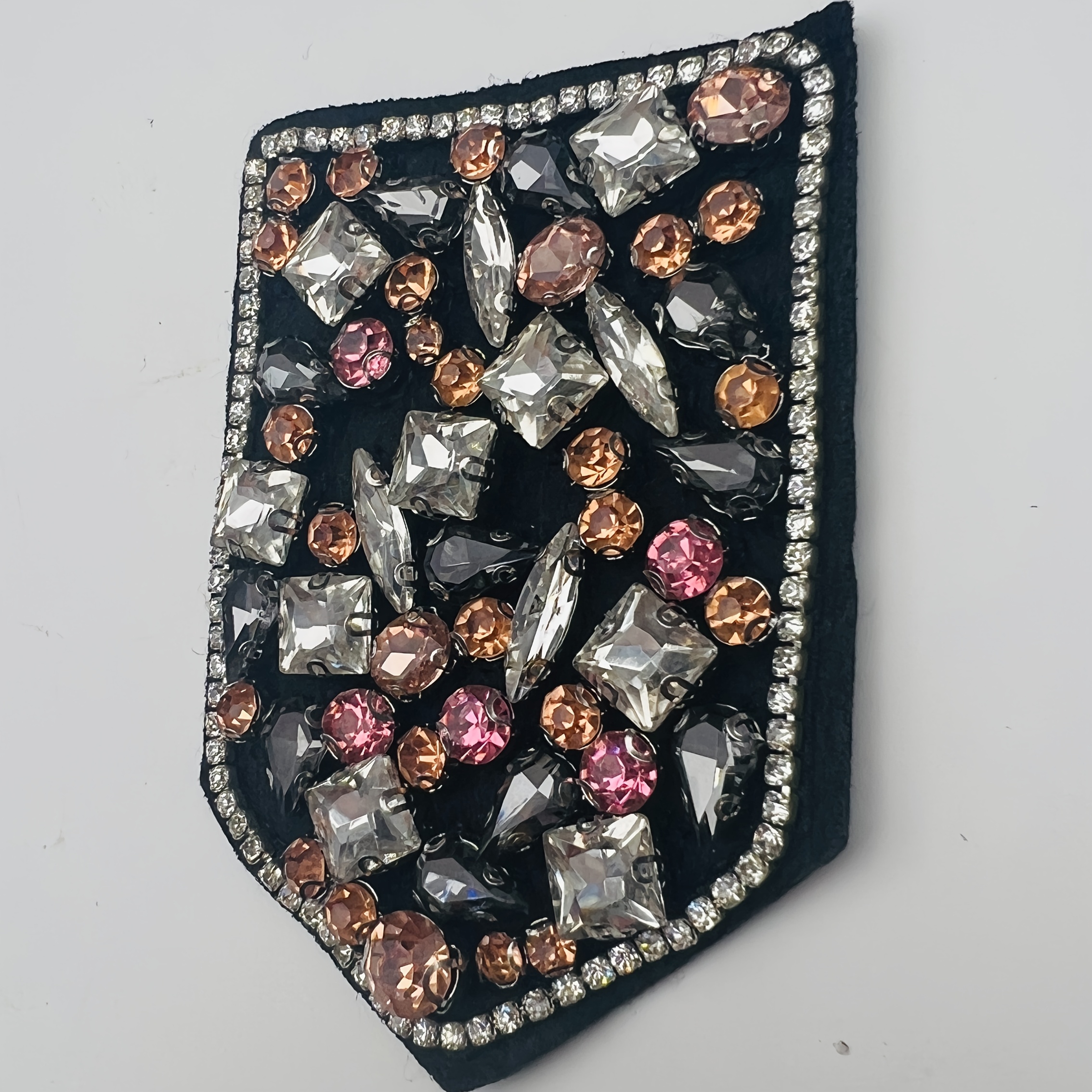 Glass Diamond Shield-Shaped Patch for Embellishments