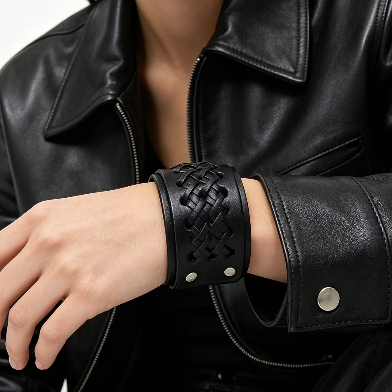 Men's Biker Style Loose Knit Bracelet
